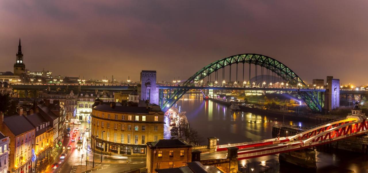 Newcastle City Centre Spacious Town House Free Parking And Wifi Exterior photo
