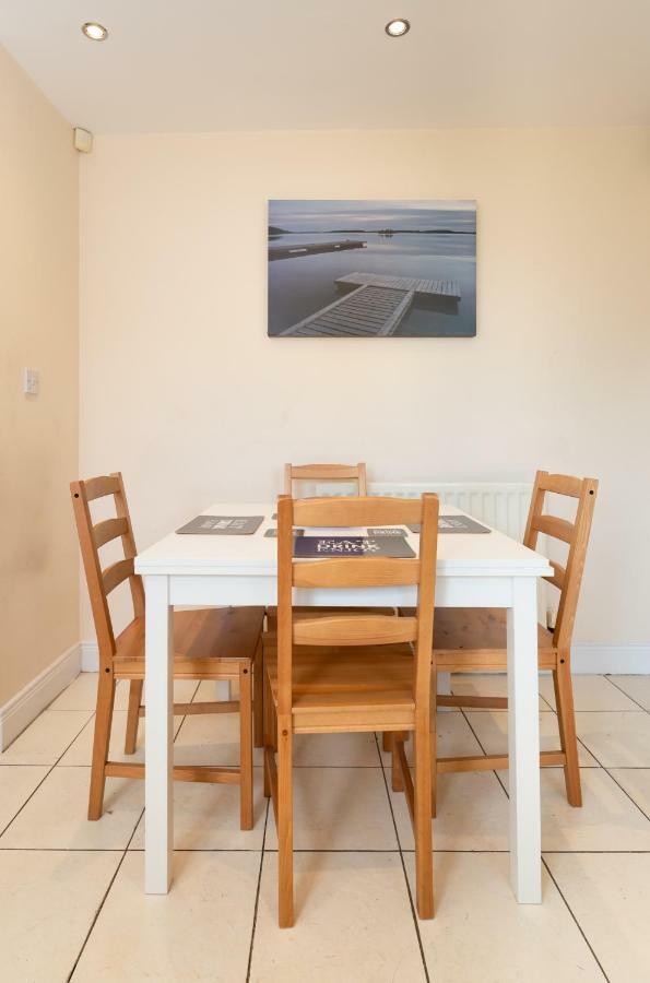 Newcastle City Centre Spacious Town House Free Parking And Wifi Exterior photo